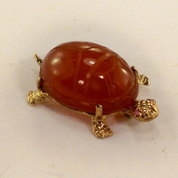 Rust Red Gemstone Turtle *Gold Vintage *Brooch